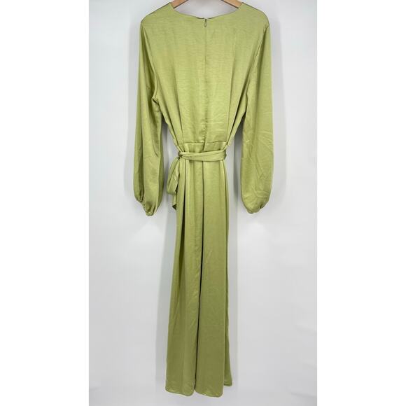 ELLIATT | Kai Maxi Dress in Avocado Green Satin Surplice Balloon Sleeve L - Picture 4 of 16